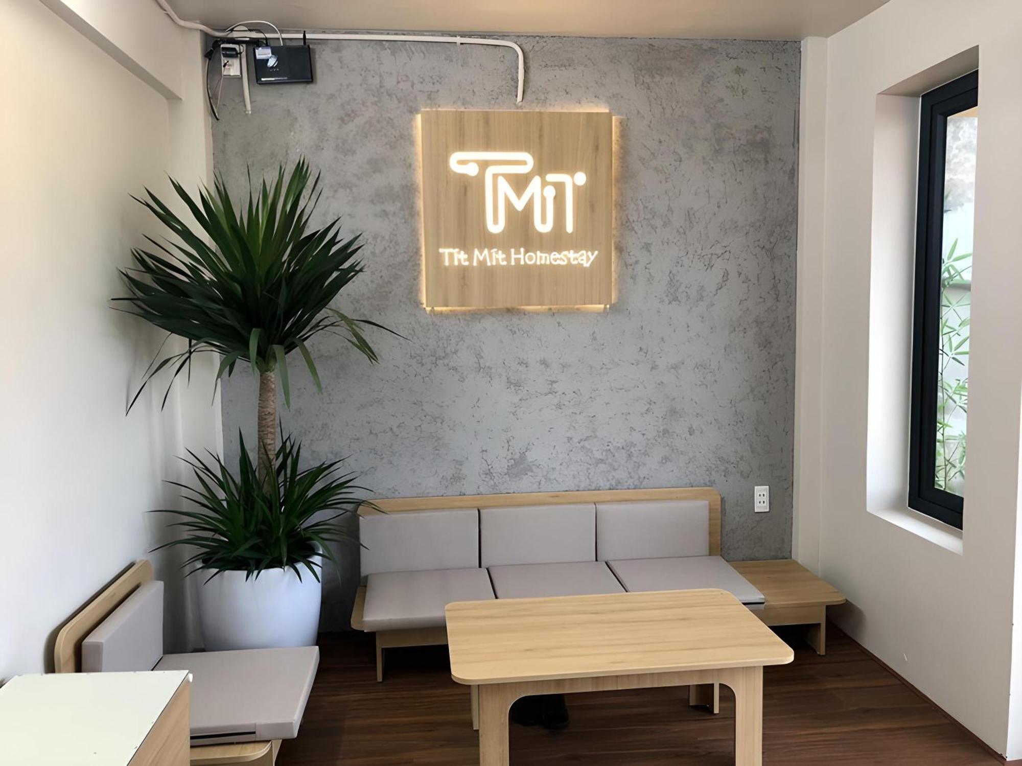 Tit Mit Homestay カオバン エクステリア 写真